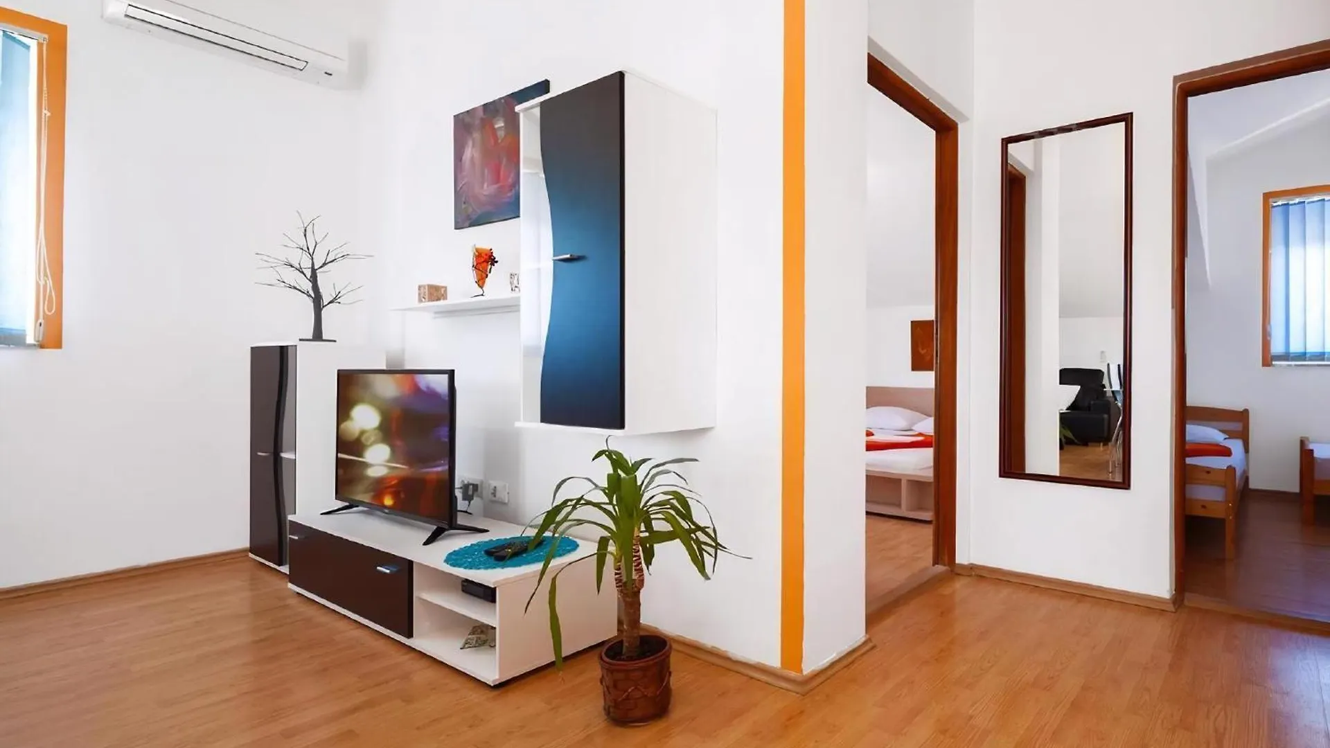 Ferienwohnung Mit Jacuzzi In Villa Mit Parkplatz Ližnjan 0*,