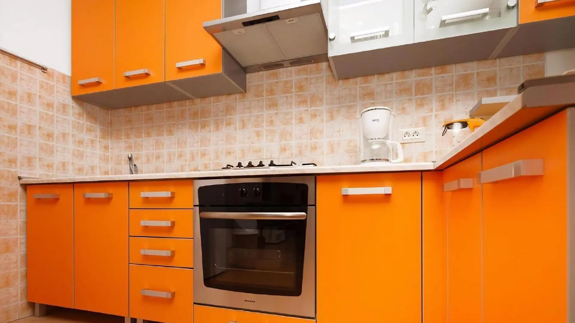 Ferienwohnung Mit Jacuzzi In Villa Mit Parkplatz Liznjan Croatia